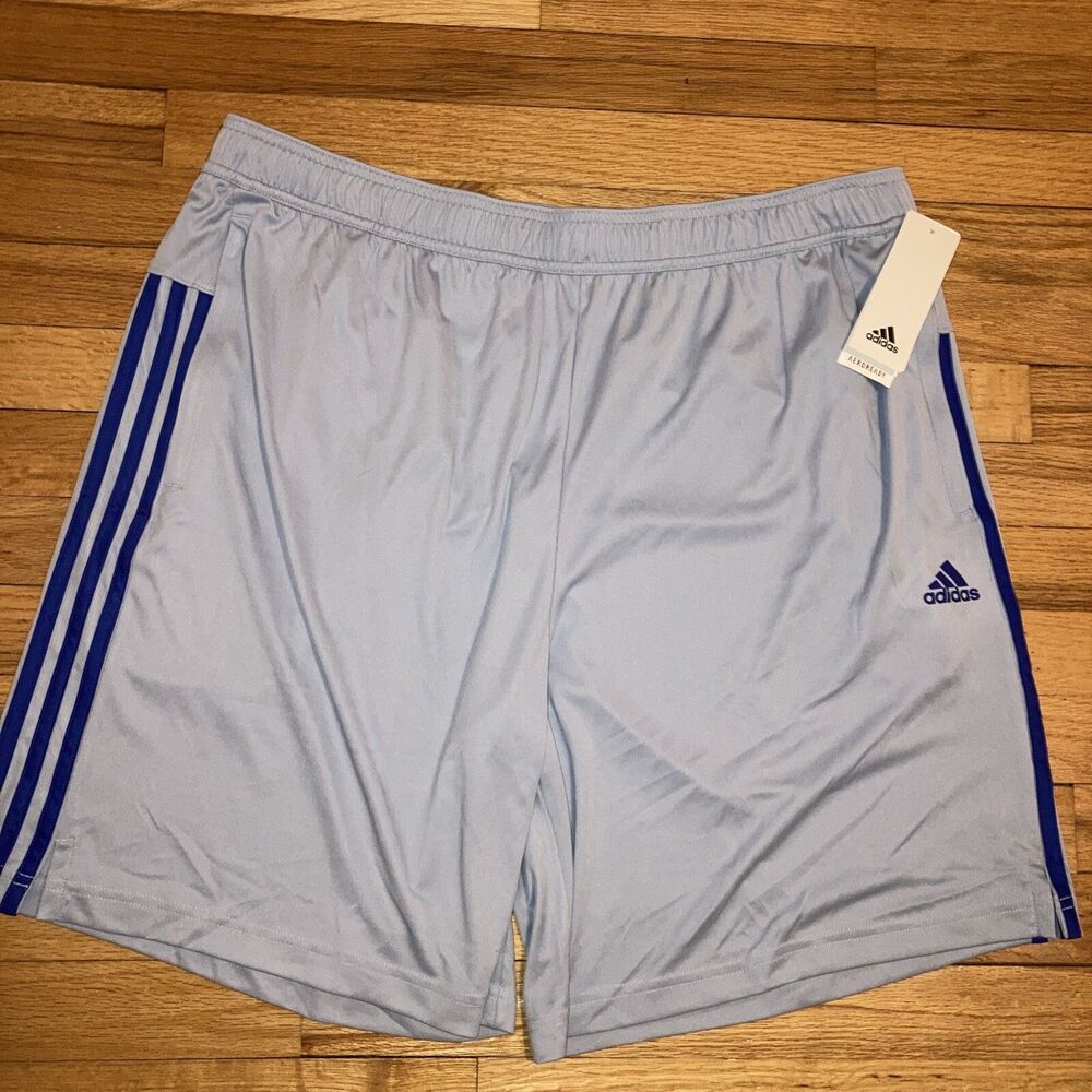 ADIDAS 3-Stripe Men's 2XL Shorts in Light Blue/Navy with 2 Zippered Pockets